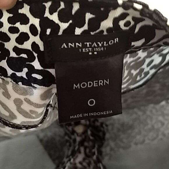 Ann Taylor pants  - Picture 3 of 3